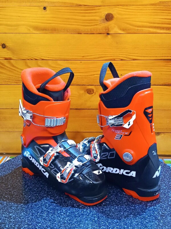 LYŽIARKY NORDICA SPEED MACHINE J3 RED 26MP